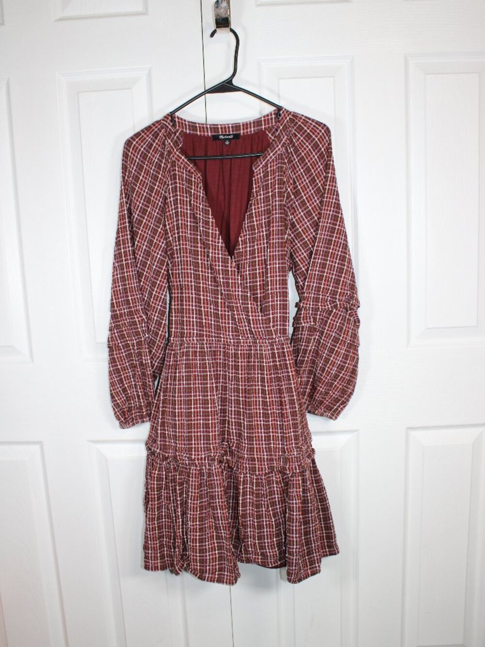 Madewell Seersucker 100% Cotton Long Sleeve Low V-Neck Wrap Bodice Dress